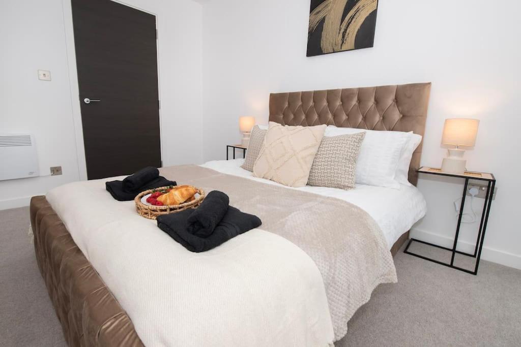 Deluxe 2 Bed York Flat With Gym Sleeps 6 Apartment Exterior photo